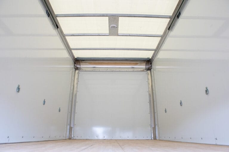 Dry Van interior with smooth floor
